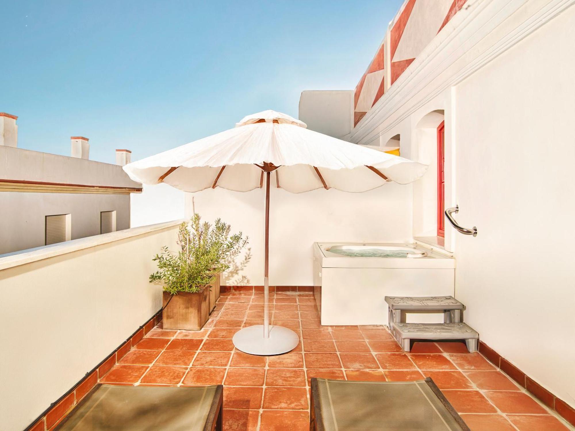 Hotel El Pilar Andalucia 에스테포나 외부 사진