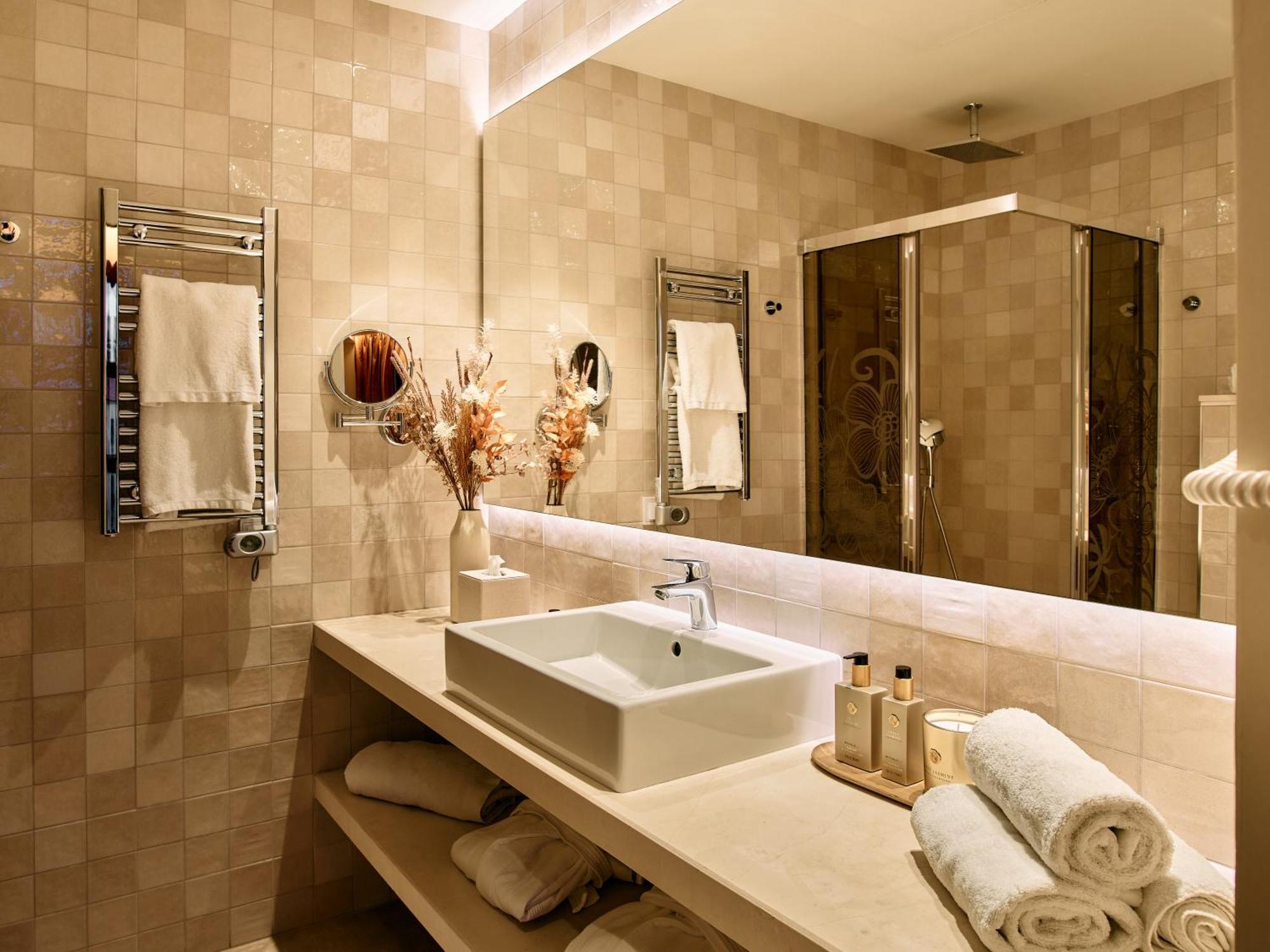 Hotel El Pilar Andalucia 에스테포나 외부 사진